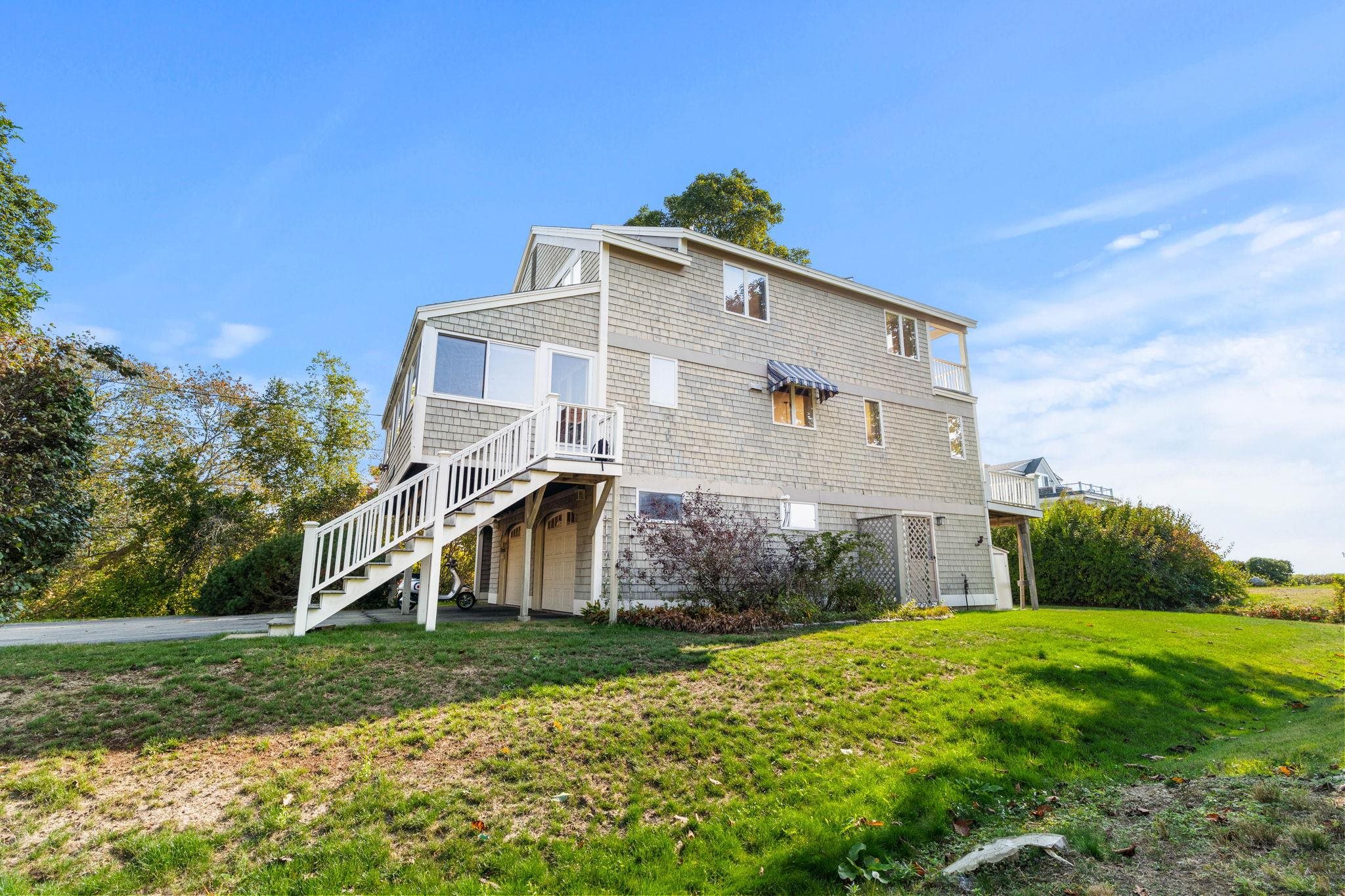 20 Fair Hill Avenue Rye, NH 03870 - Photo 5 of 26