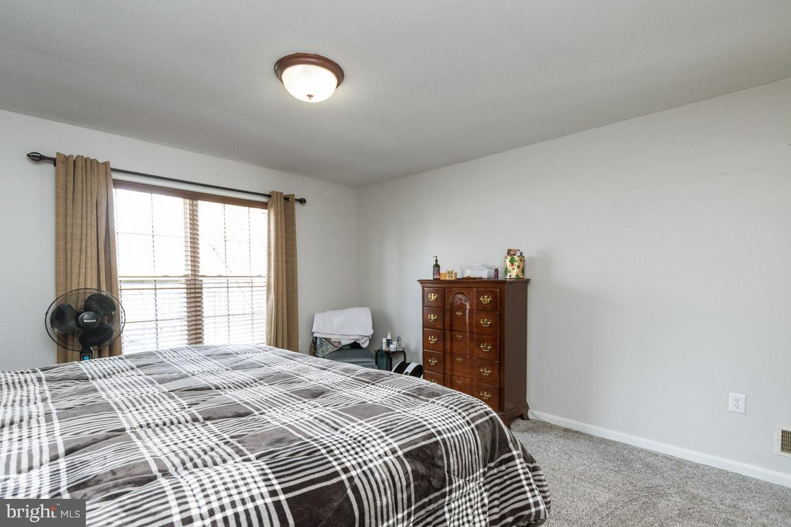 68 Trevanion Road Taneytown, MD 21787 - Photo 13 of 56