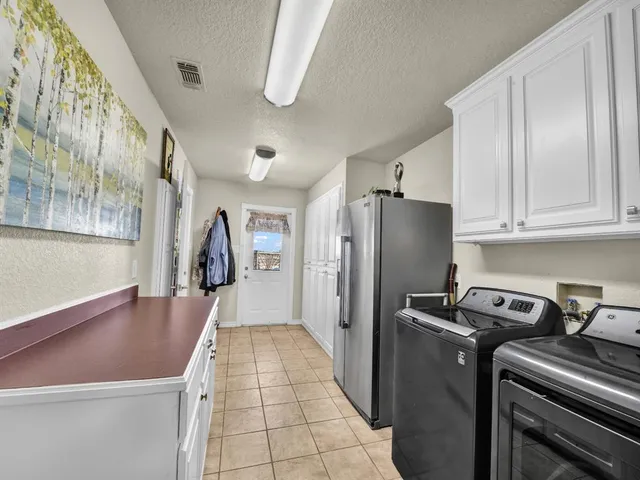 $725,000 | 737 County Road 4699, Boyd, TX 76023