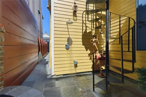 $948,000 | 916 Orleans Street, New Orleans, LA 70116