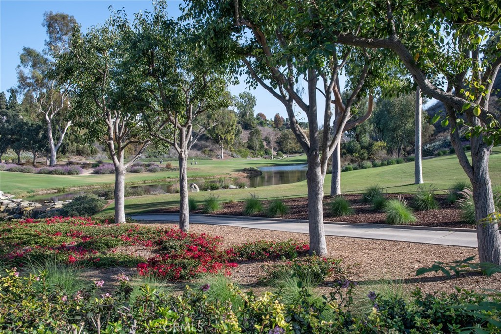 4 Rue Grand Ducal Newport Beach, CA 92660 - Photo 37 of 38