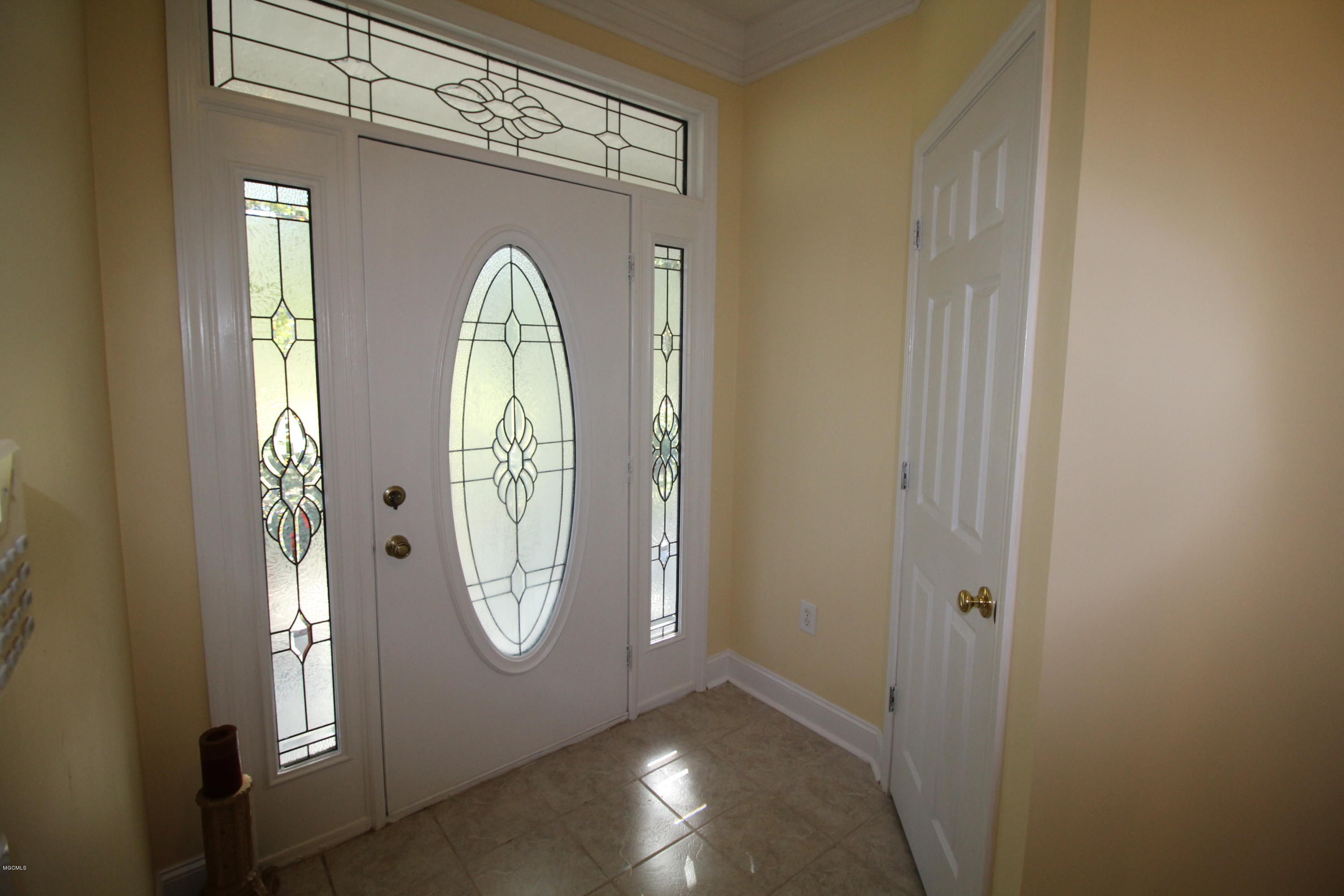 3261 Howell Tanner Chapel Road Lucedale, MS 39452 - Photo 8 of 45 Entry-way