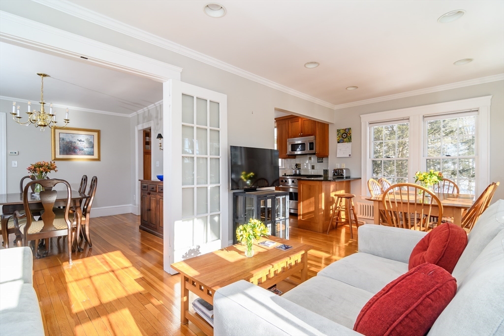 15 Clifton Road Wellesley, MA 02481 - Photo 14 of 28