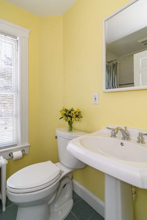 15 Clifton Road Wellesley, MA 02481 - Photo 23 of 28