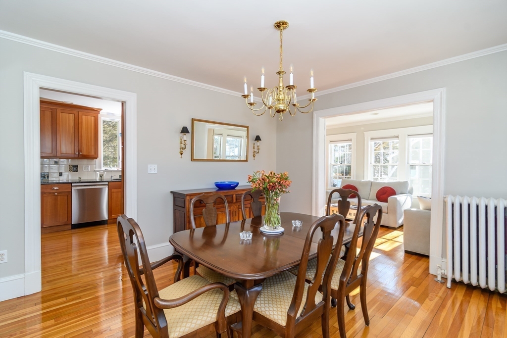 15 Clifton Road Wellesley, MA 02481 - Photo 7 of 28