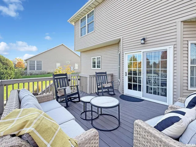 $450,000 | 720 Westminster Drive, Washington, IL 61571