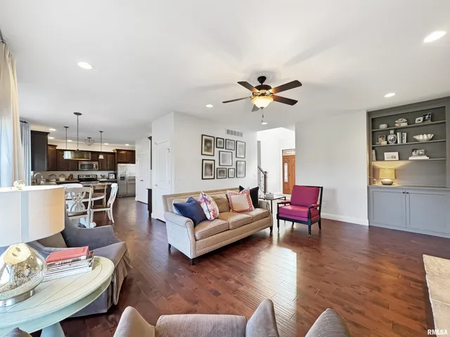 $450,000 | 720 Westminster Drive, Washington, IL 61571