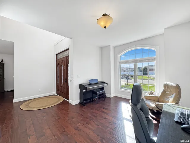 $450,000 | 720 Westminster Drive, Washington, IL 61571