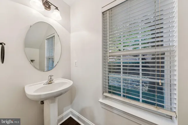 $2,600 | 15182 Lancashire Drive, Woodbridge, VA 22191