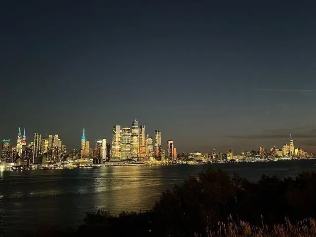 $1,550,000 | 747-749 JFK Boulevard East, Weehawken, NJ 07086