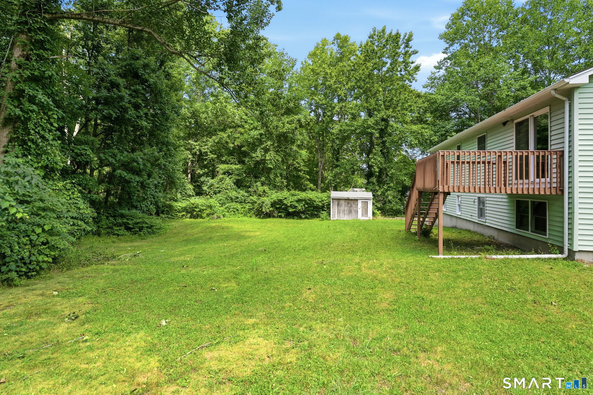 19 Holmes Road East Lyme, CT 06333 - Photo 5 of 39