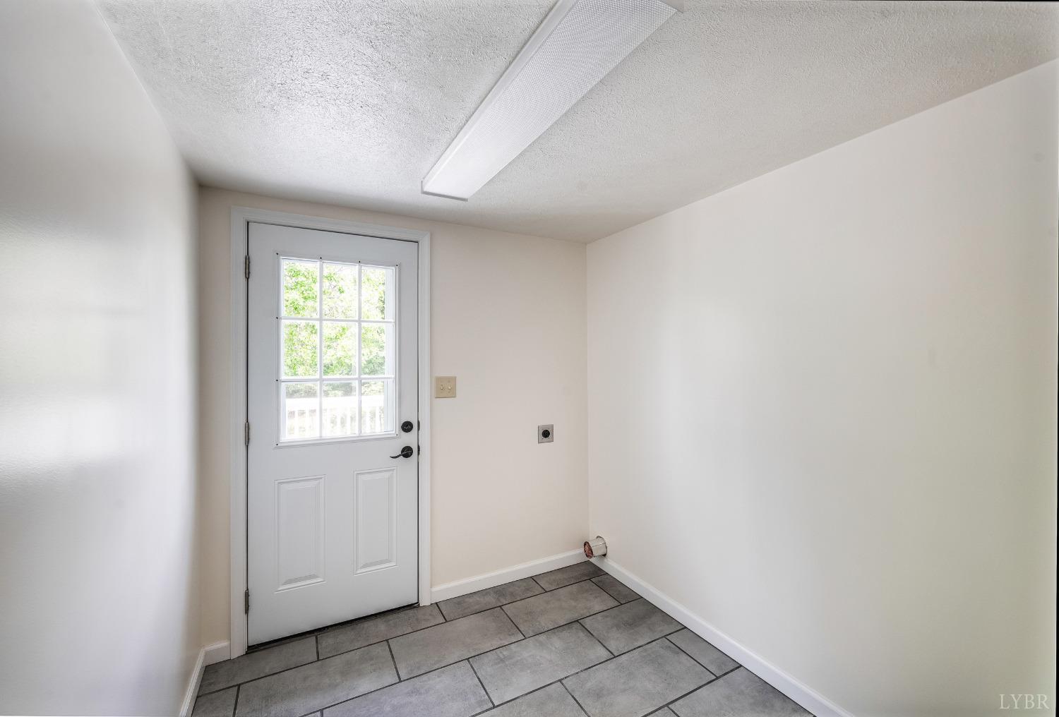 730 Stuart Street Lynchburg, VA 24501 - Photo 15 of 45