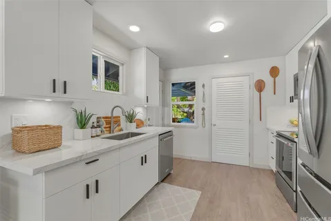 $1,450,000 | 3622 A Maunalei Avenue, Unit A, Honolulu, HI 96816