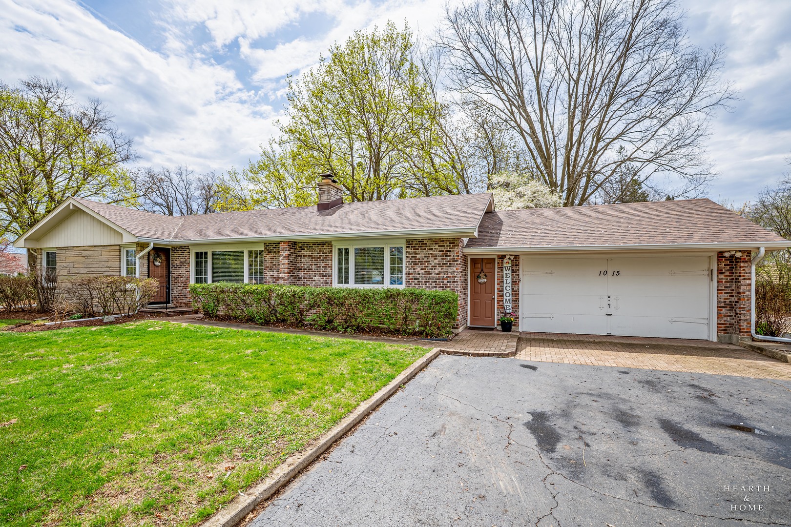 1015 Highway 22 Fox River Grove, IL 60021 - Photo 3 of 46 a front view of house with yard and green space