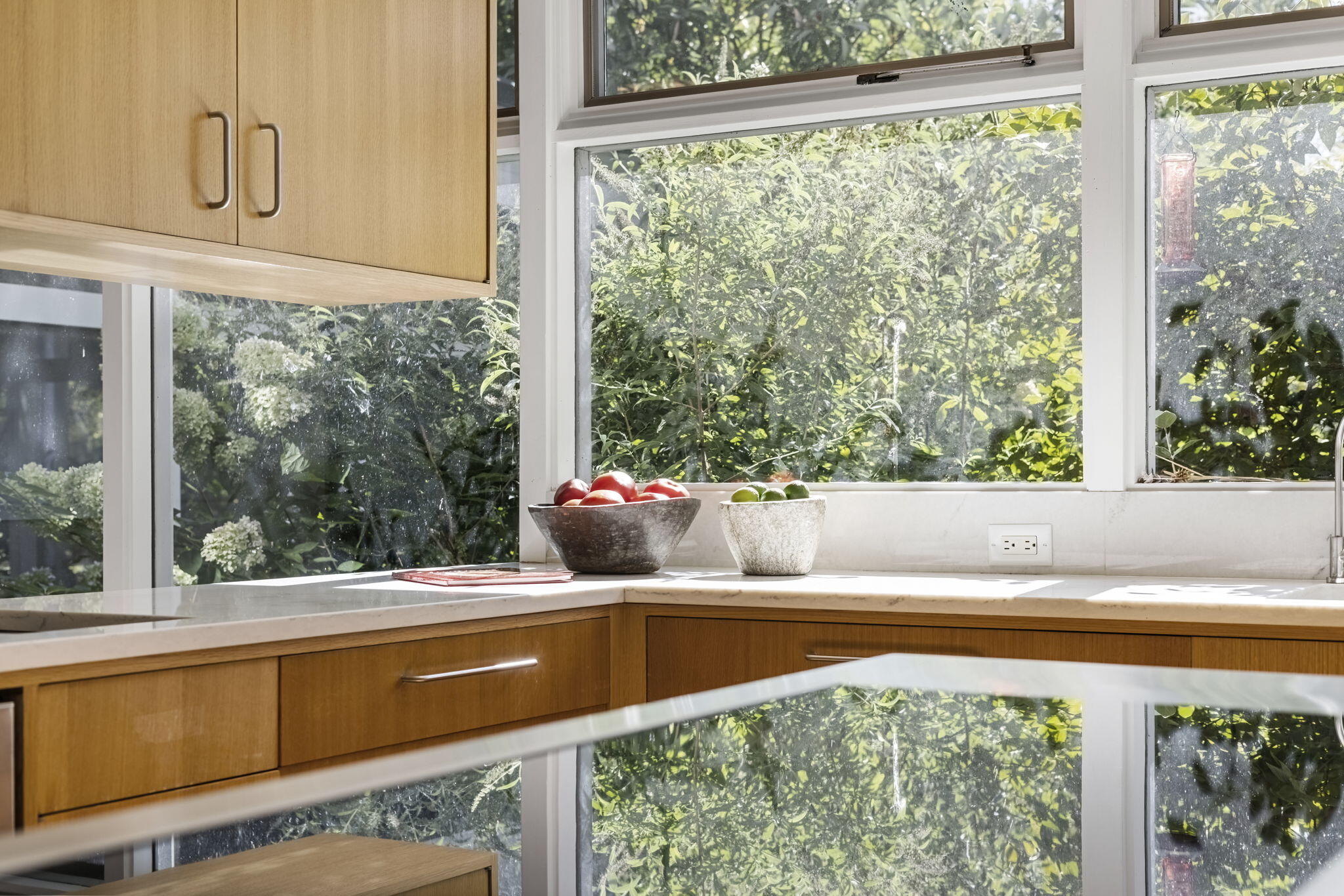 1600 Rocky Gap Road Benton Harbor, MI 49022 - Photo 15 of 42 16-Rocky Gap Kitchen