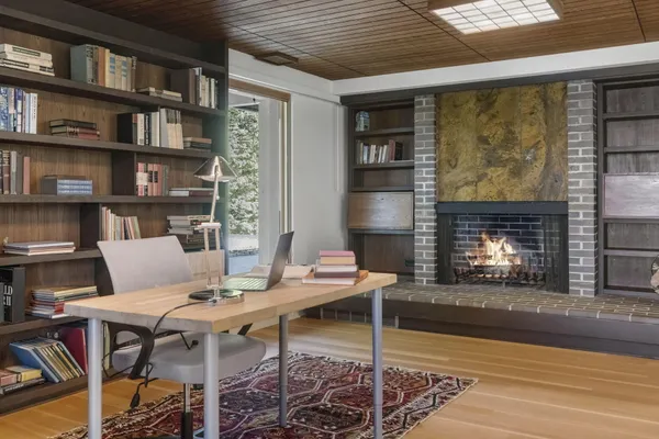 $5,995,000 | 1600 Rocky Gap Road, Benton Harbor, MI 49022