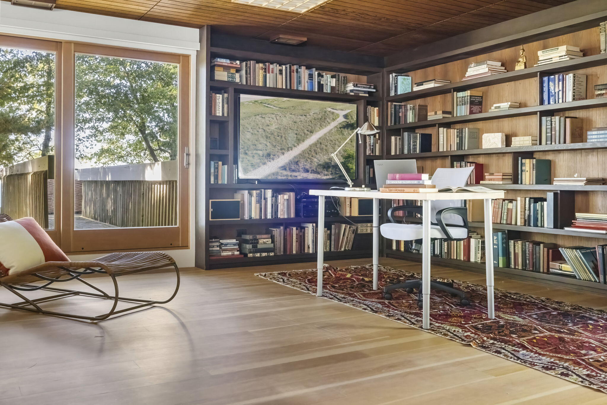 1600 Rocky Gap Road Benton Harbor, MI 49022 - Photo 20 of 42 21-Rocky Gap Library