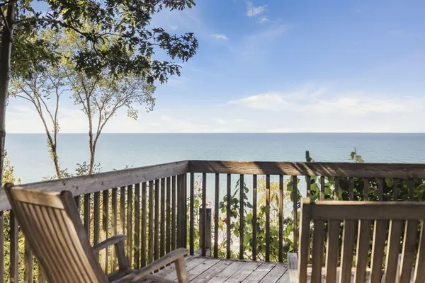 $5,995,000 | 1600 Rocky Gap Road, Benton Harbor, MI 49022