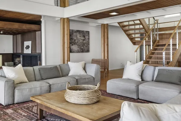 $5,995,000 | 1600 Rocky Gap Road, Benton Harbor, MI 49022