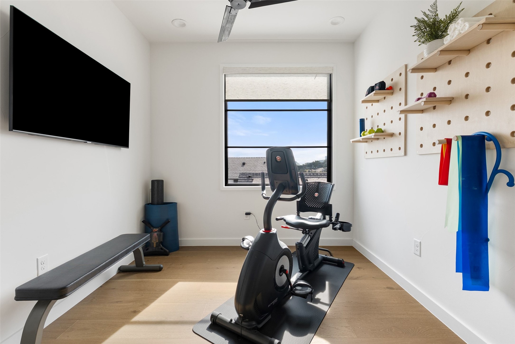 700 Ariana Court Austin, TX 78746 - Photo 29 of 39 Third floor flex space