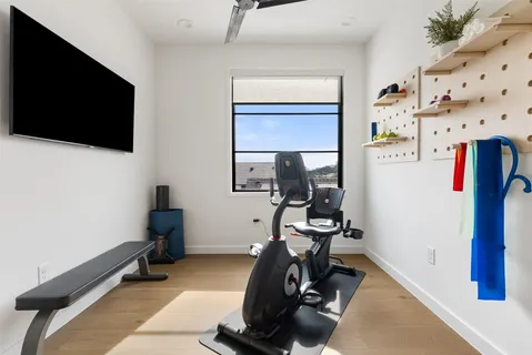 $1,189,000 | 700 Ariana Court, Austin, TX 78746