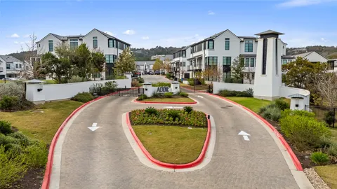 $1,075,000 | 700 Ariana Court, Austin, TX 78746