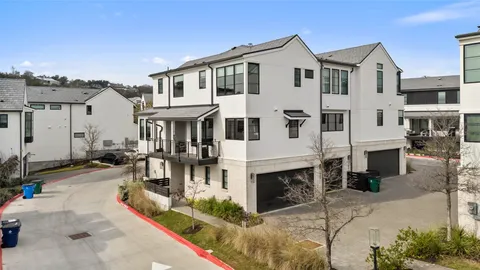 $1,075,000 | 700 Ariana Court, Austin, TX 78746