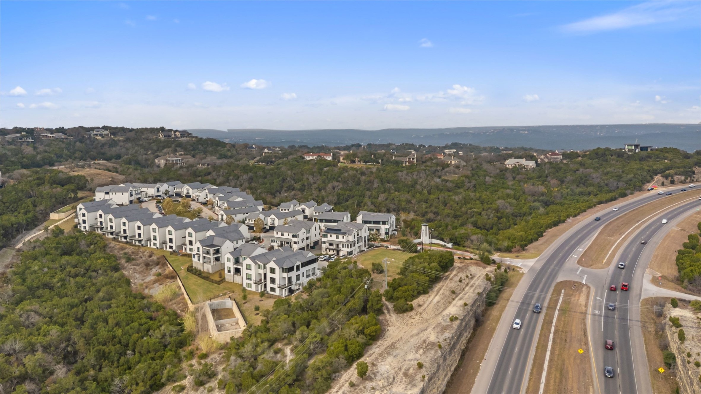 700 Ariana Court Austin, TX 78746 - Photo 6 of 39