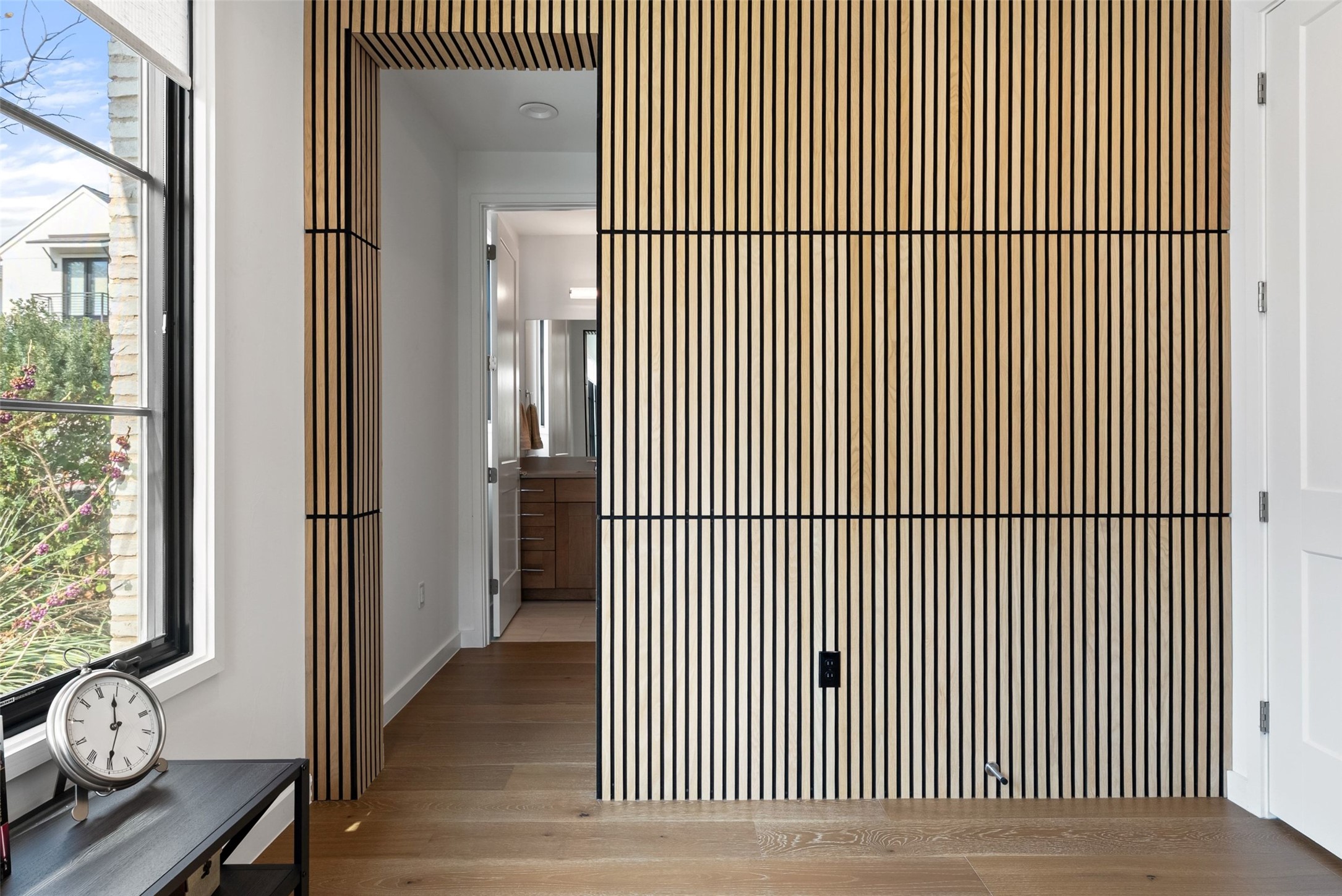 700 Ariana Court Austin, TX 78746 - Photo 10 of 39