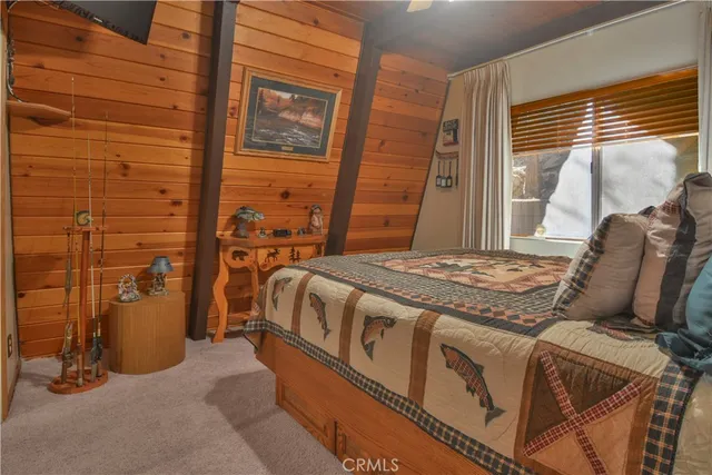 a utility room with a sink washer and dryer