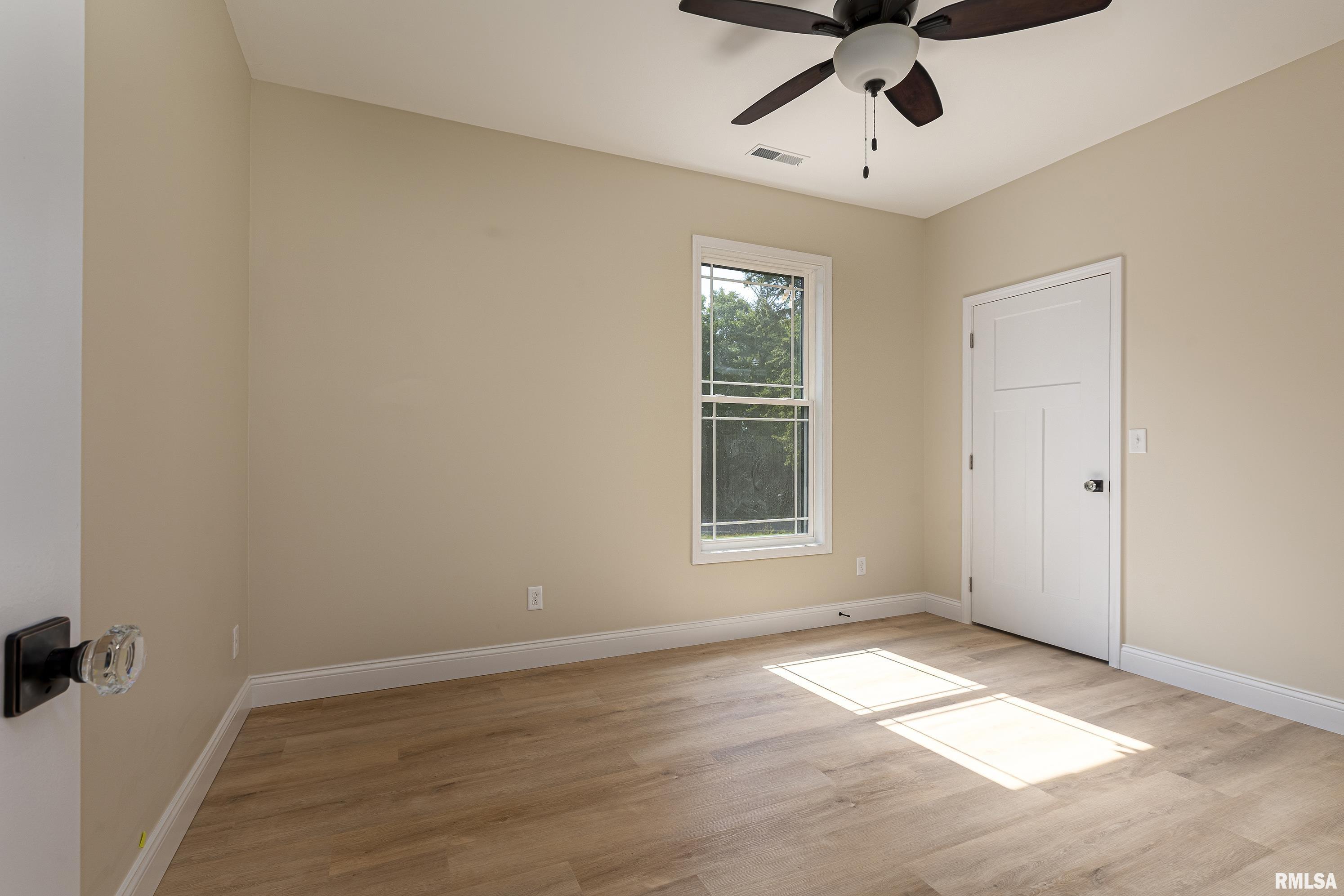 5922 Market Road Marion, IL 62959 - Photo 16 of 30 Gallery Image 16