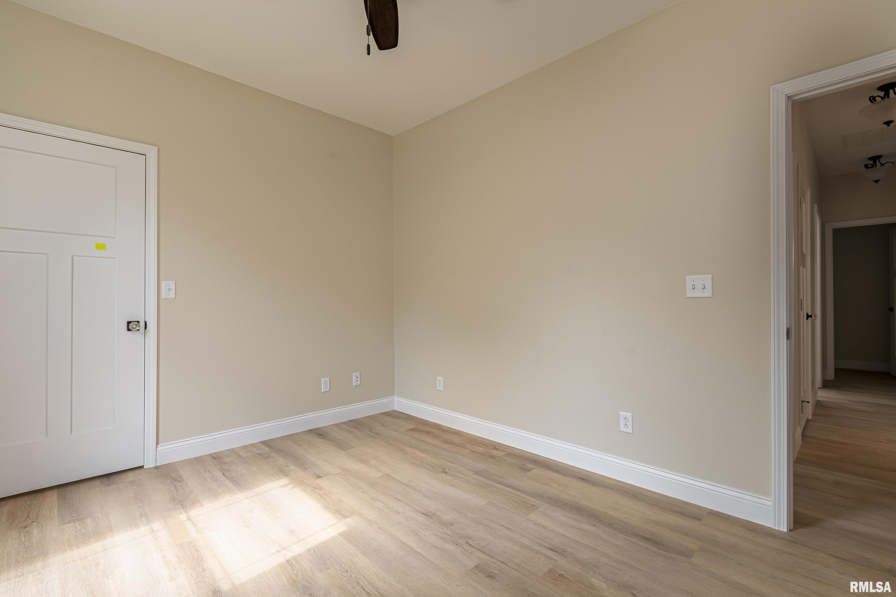 5922 Market Road Marion, IL 62959 - Photo 17 of 30 Gallery Image 17