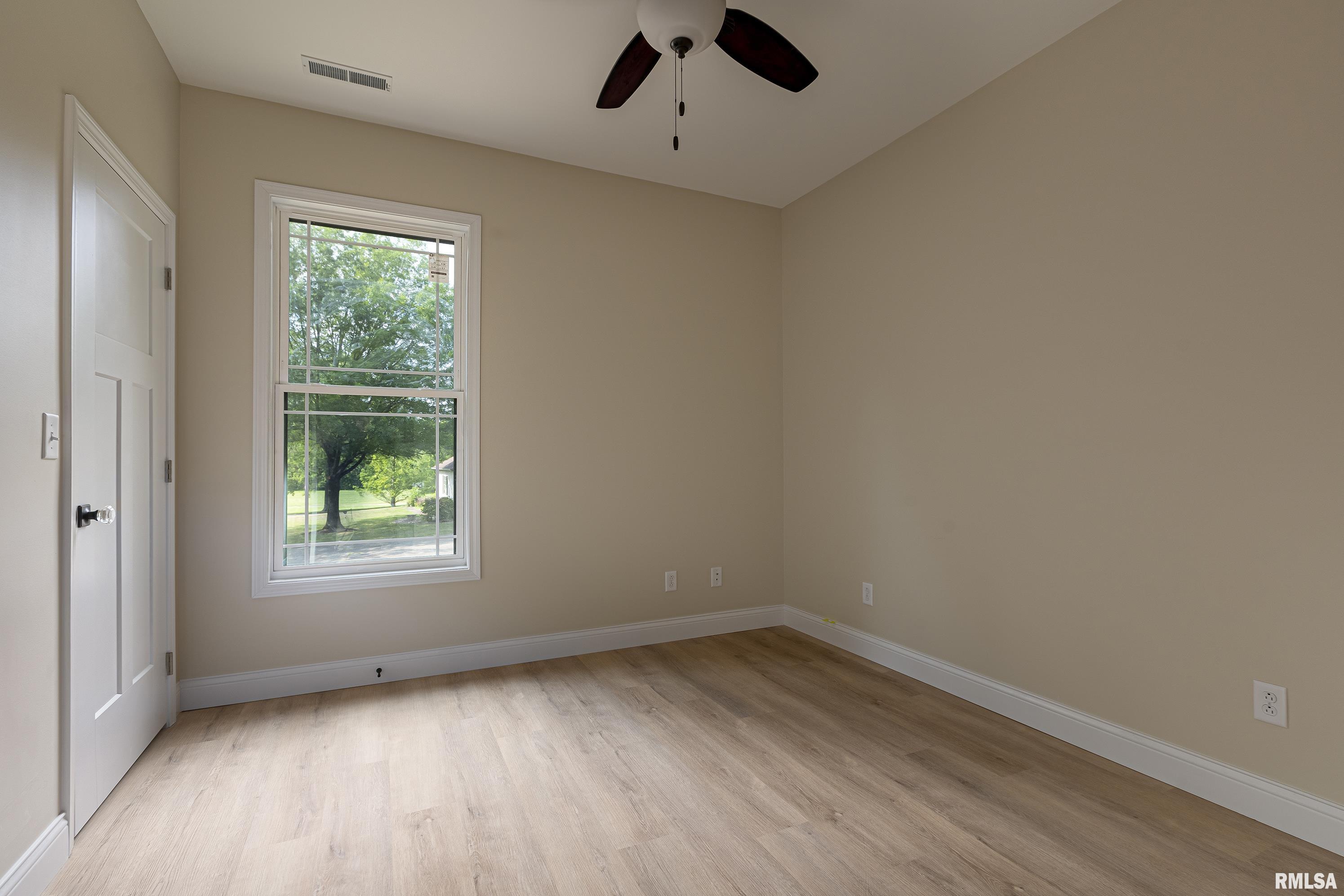 5922 Market Road Marion, IL 62959 - Photo 18 of 30 Gallery Image 18