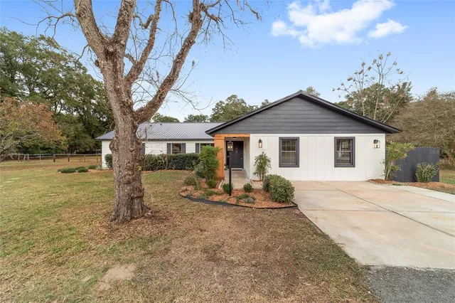 $949,000 | 10575 Southwest 27th Avenue, Ocala, FL 34476