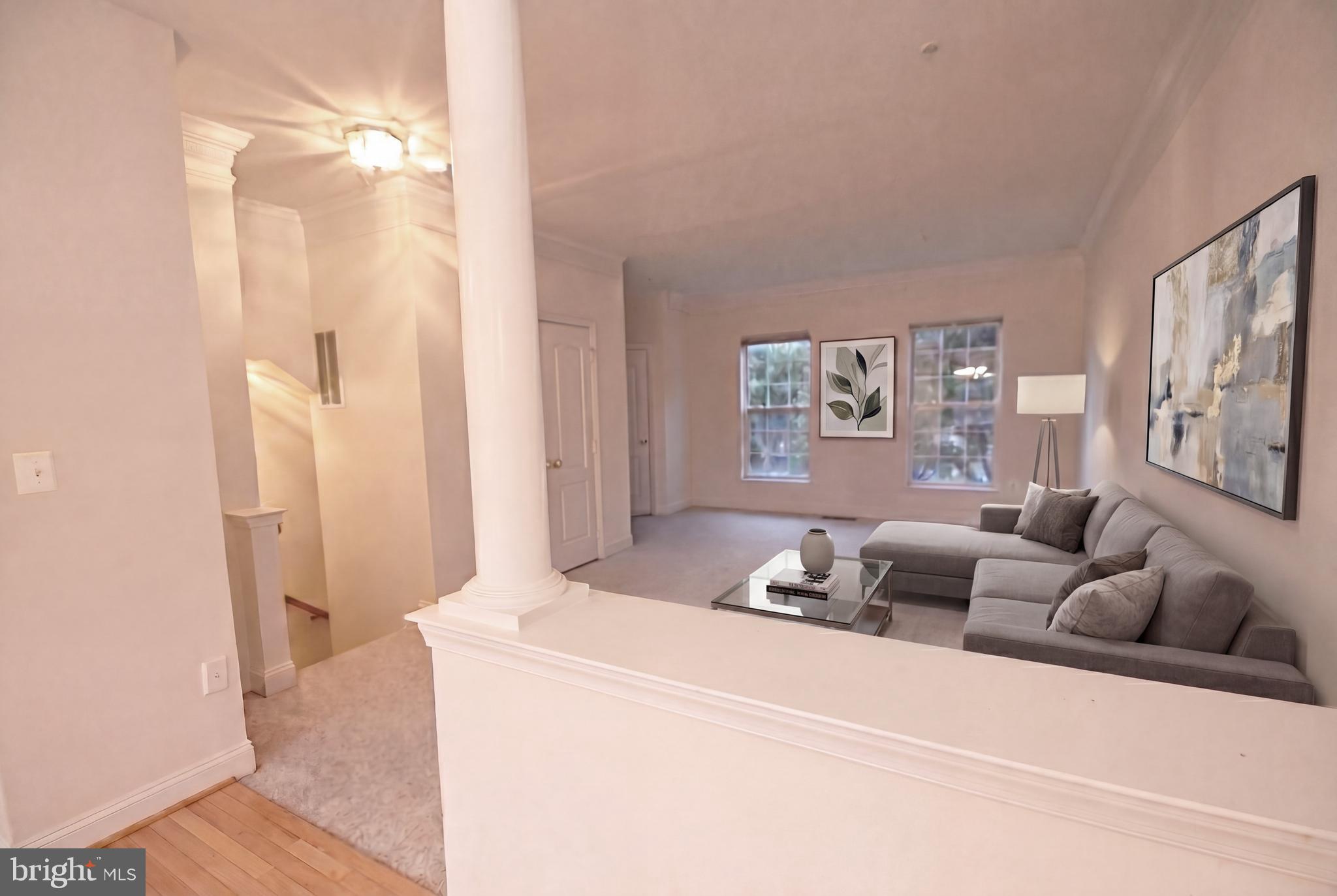 2133 Clark Place Silver Spring, MD 20910 - Photo 6 of 19 STYLISH DIVIDING WALL
