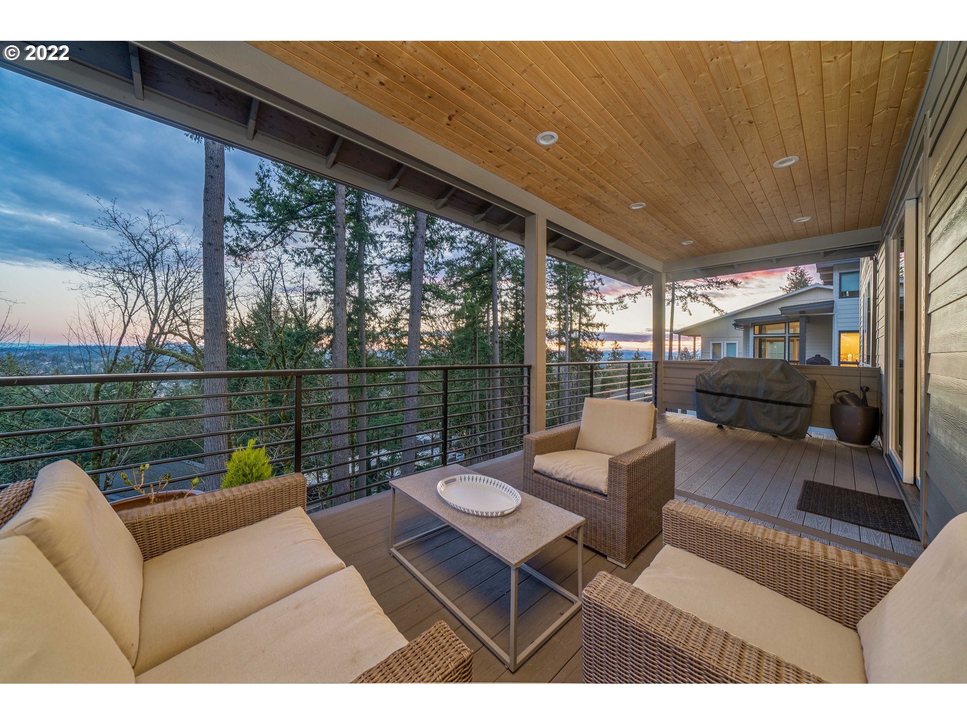 4428 Southwest Ormandy Way Portland, OR 97221 - Photo 7 of 32 Gallery Image 7