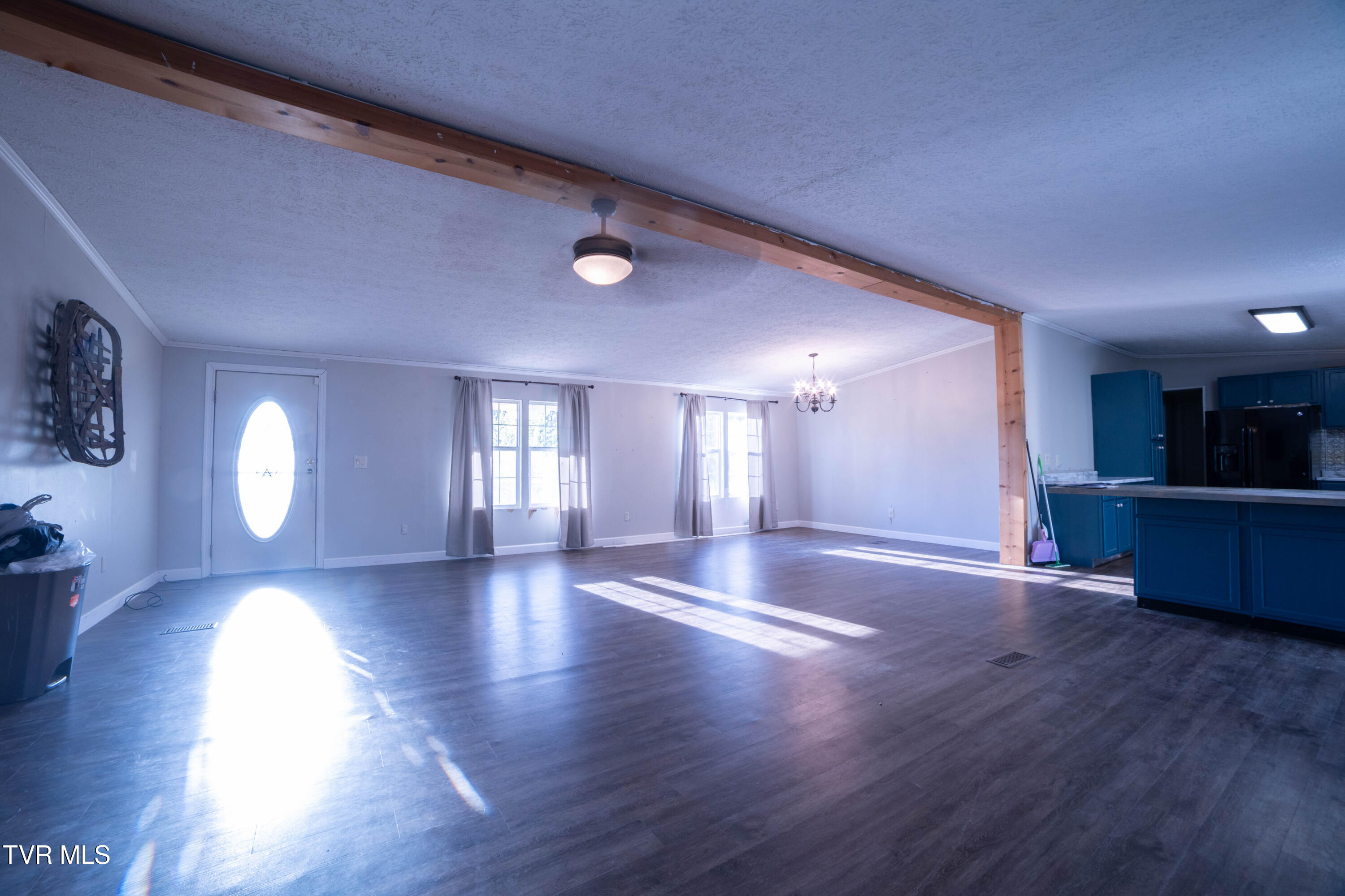 55 Kay Miller Lane Chuckey, TN 37641 - Photo 12 of 38 Living Room