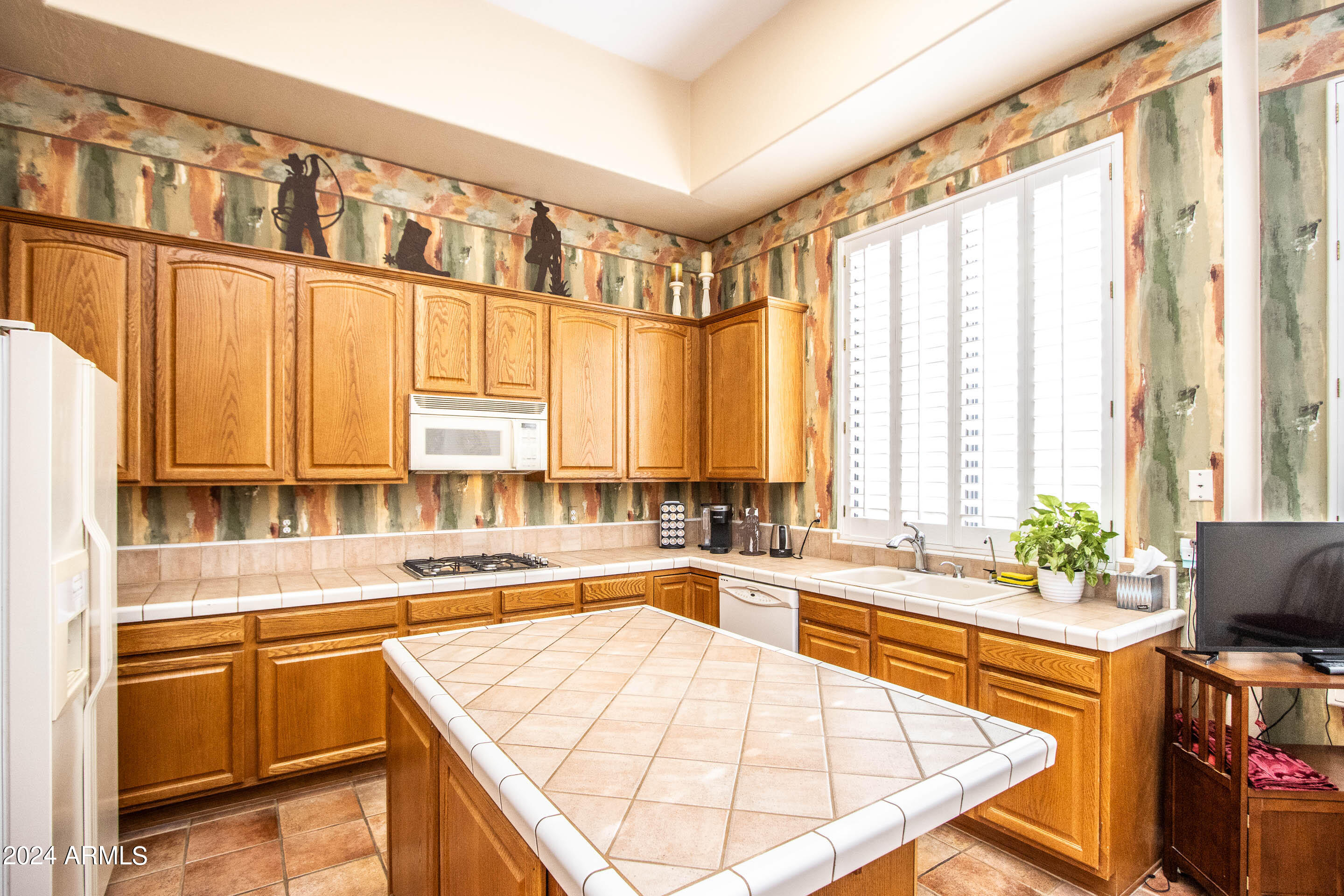 5237 East Hashknife Road Phoenix, AZ 85054 - Photo 12 of 26 Hashknife Rd-16