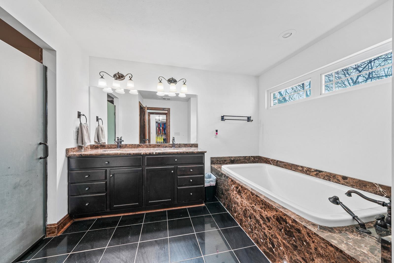 58479 Beech Road Mishawaka, IN 46544 - Photo 16 of 35 Gallery Image 16