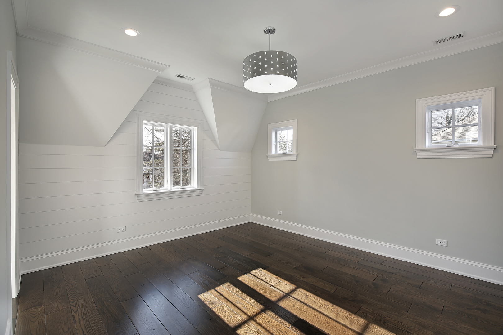 2034 Chestnut Avenue Wilmette, IL 60091 - Photo 13 of 21