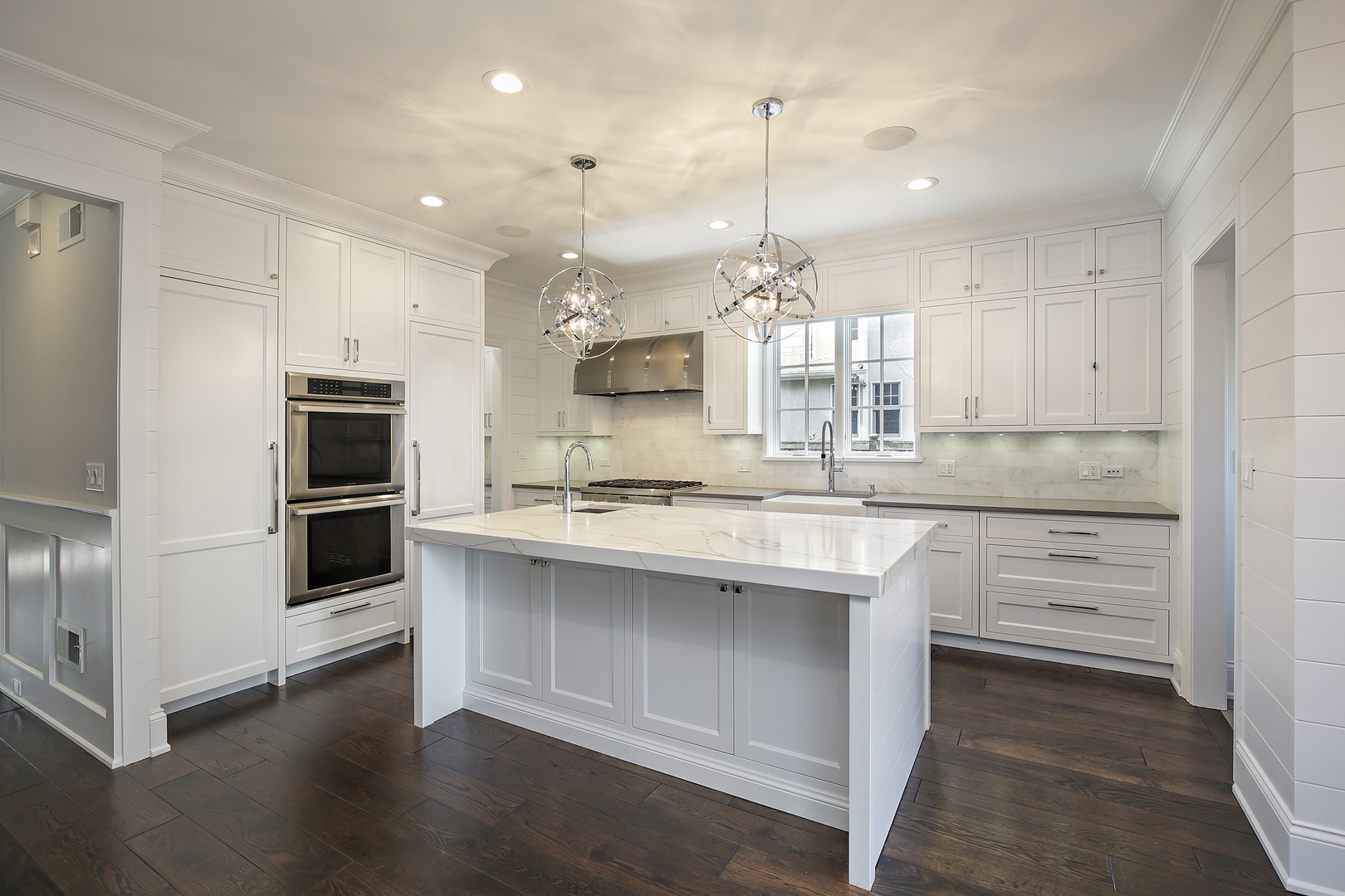 2034 Chestnut Avenue Wilmette, IL 60091 - Photo 3 of 21