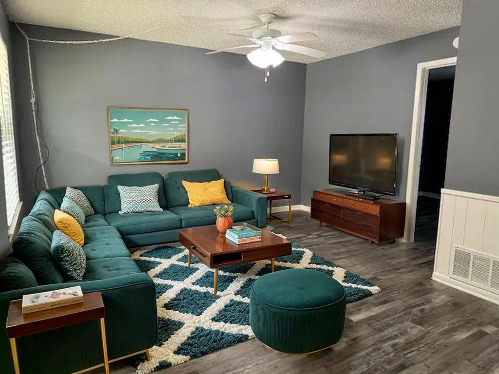 614 Stringer Street Killeen, TX 76541 - Photo 2 of 5 a living room with furniture and a flat screen tv