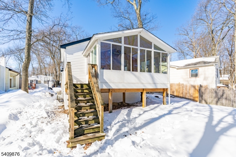 319 Tulsa Trail Hopatcong, NJ 07843 - Photo 21 of 24