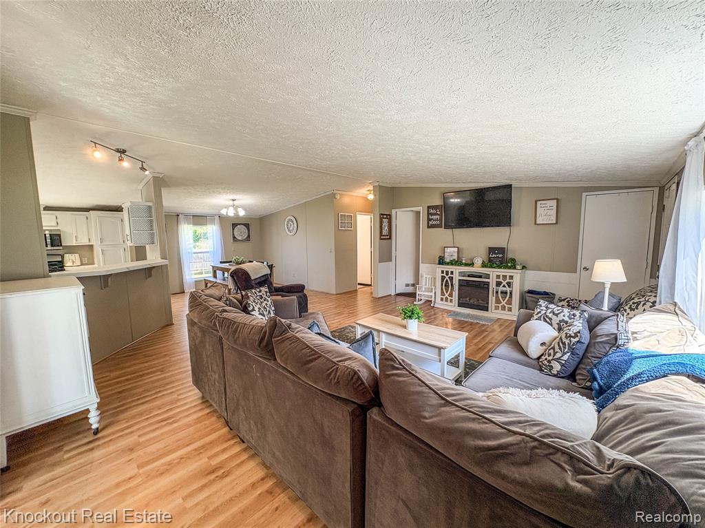 7760 Bell Road Birch Run, MI 48415 - Photo 7 of 68