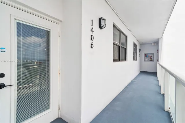 $3,900 | 1401 North Riverside Drive, Unit 1406, Pompano Beach, FL 33062