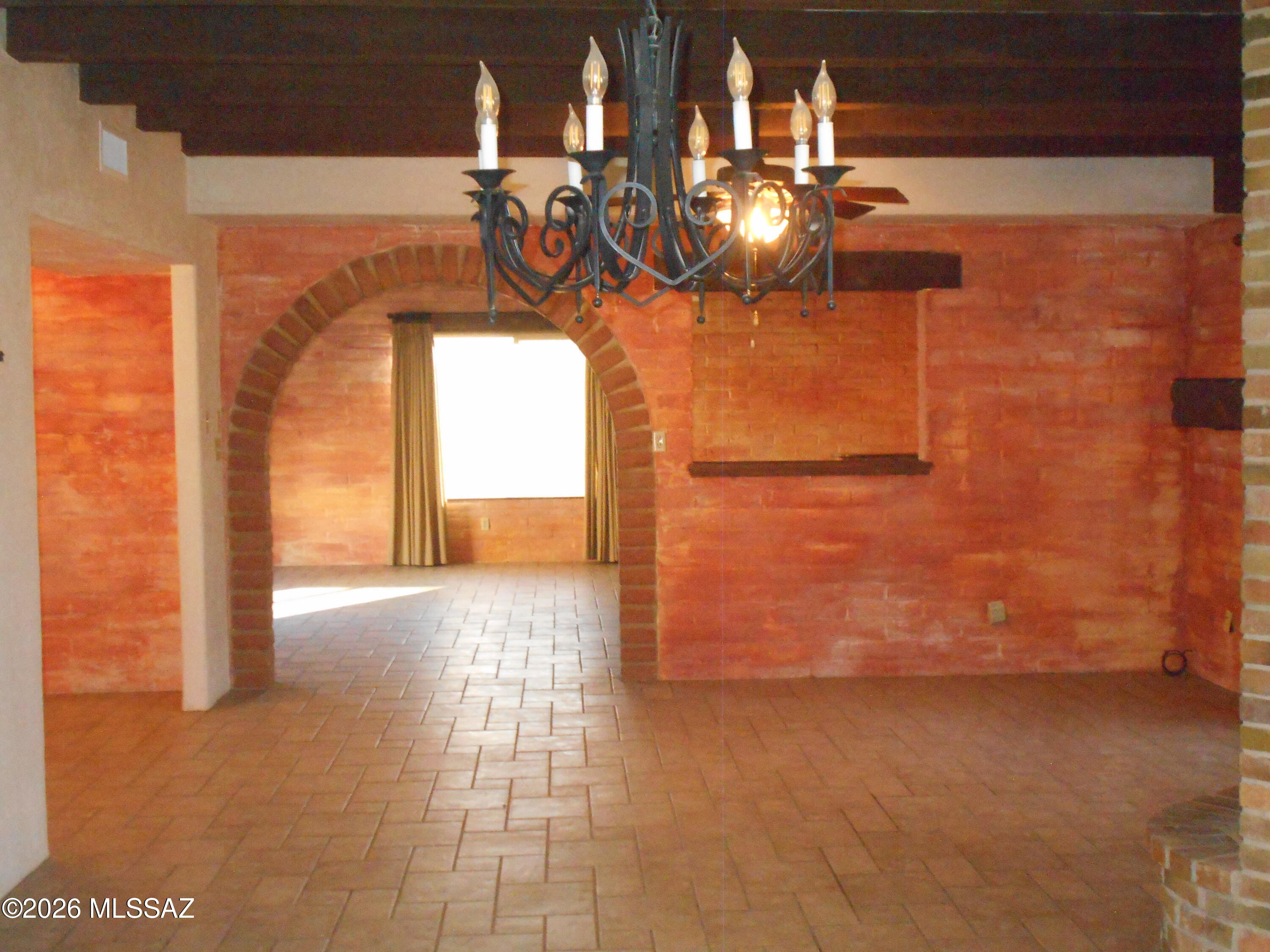 2223 North Ocotillo Road Benson, AZ 85602 - Photo 16 of 50 Living Room area