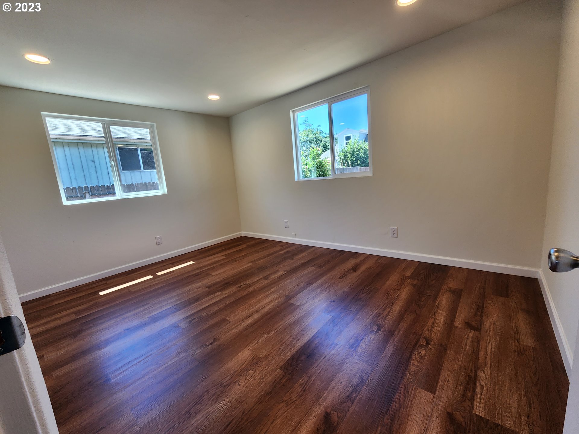 220 Border Street Myrtle Point, OR 97458 - Photo 13 of 26 Gallery Image 13