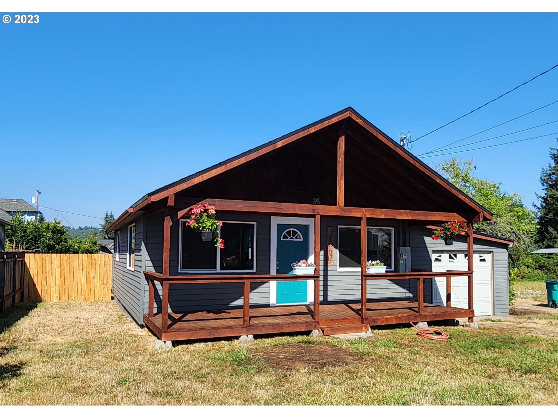 220 Border Street Myrtle Point, OR 97458 - Photo 2 of 26 Gallery Image 2