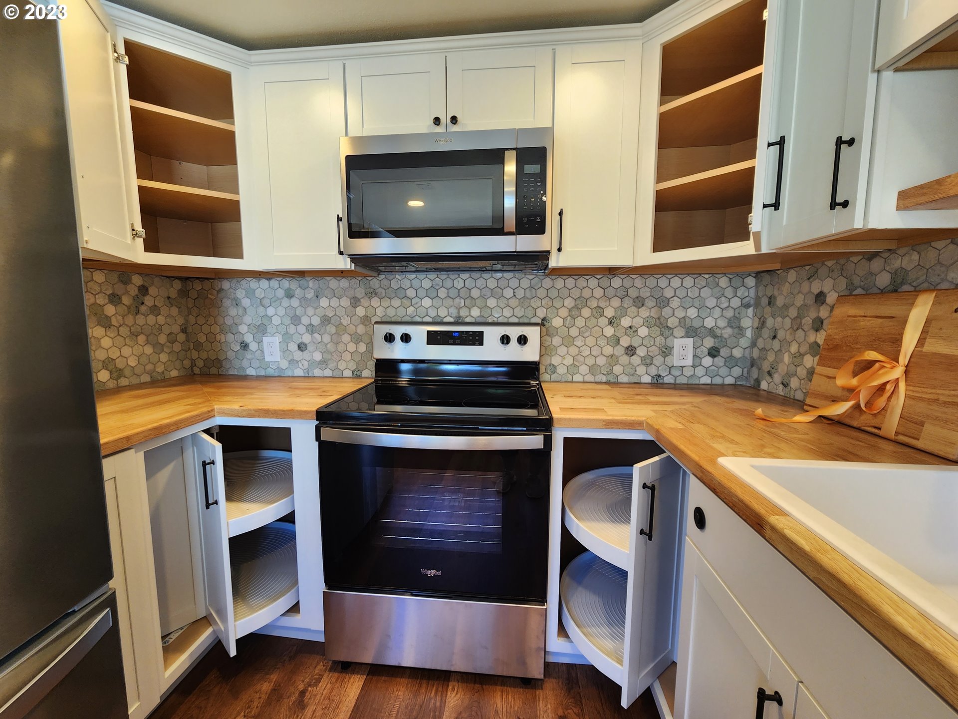 220 Border Street Myrtle Point, OR 97458 - Photo 6 of 26 Gallery Image 6
