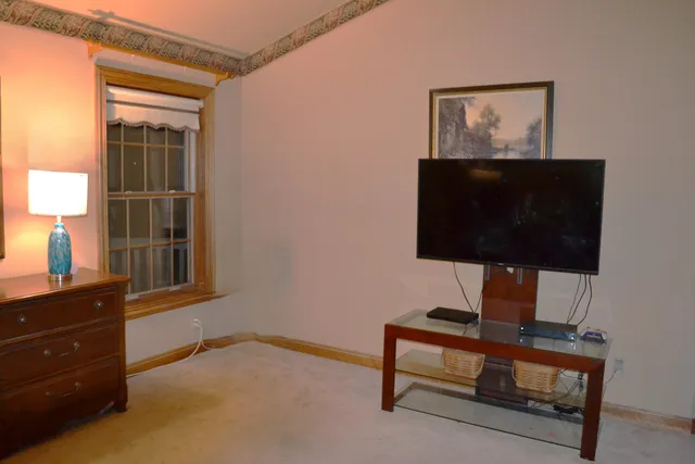 $559,900 | 8530 Woodfield Court, Franklin, WI 53132